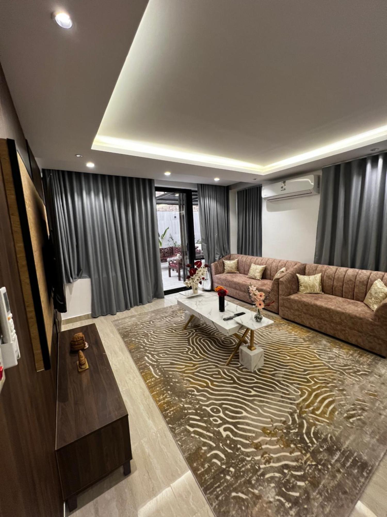 أجنحه الفرسان الفاخره Al-'Ula Exterior foto